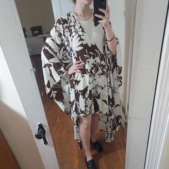 Michael Kors Collection Floral Silk V-Neck Brown White Caftan Dress - Picture 2 of 9